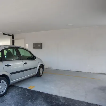 With A Parking Space Promajna, Makarska - 22264 *